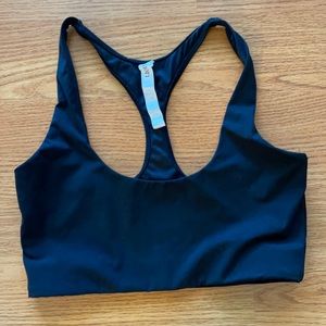 Vuori black sports bra. Worn once.